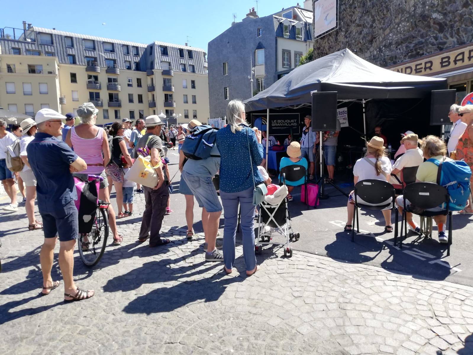 Image de la galerie sorties_de_bains2022