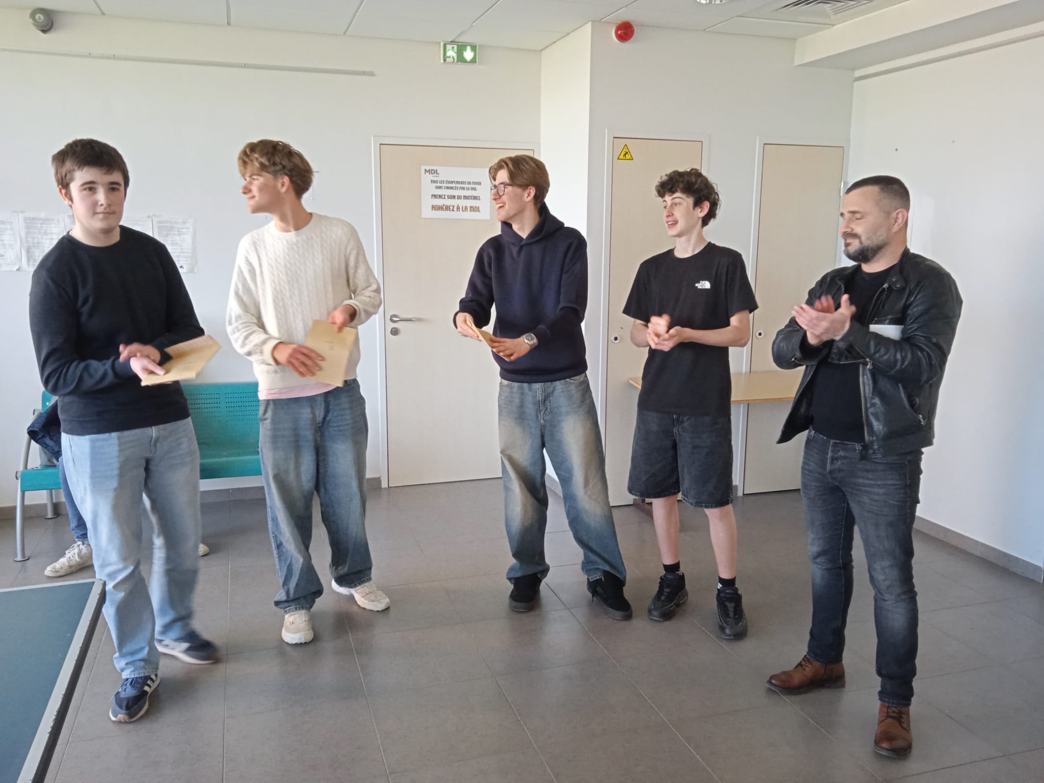 Remise des prix du tournoi de ping-pong